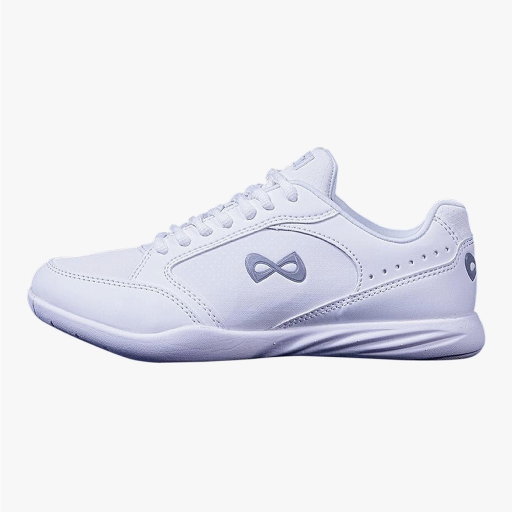 Nfinity: Fearless cheer shoes Excellent condition